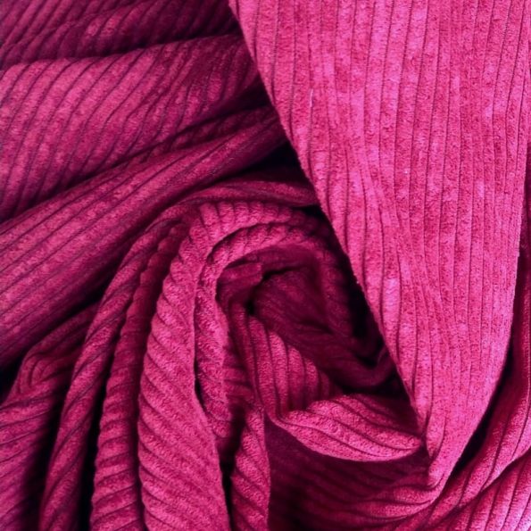 Tecido Veludo Cotelê Rosa Púrpura